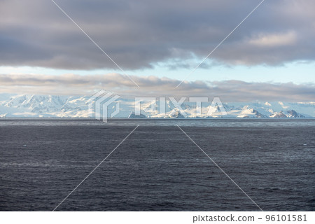Antarctic landscape with iceberg at sea 96101581