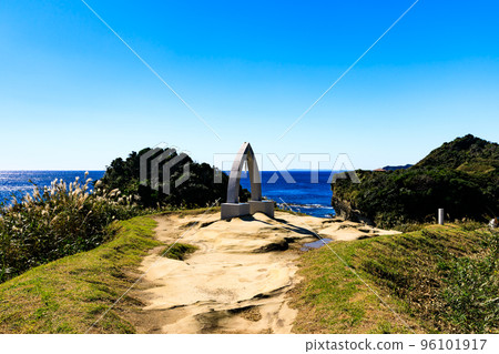 Minamiboso Quasi-National Park in Katsuura City, Chiba Prefecture Ubara Utopia Bell of Happiness 96101917