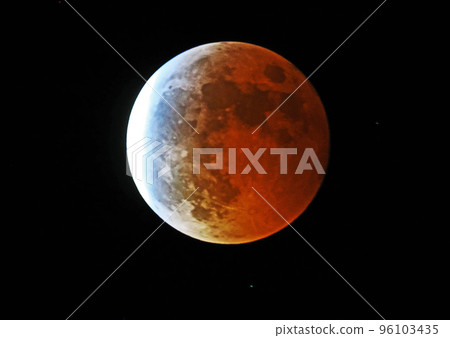 Total lunar eclipse 96103435