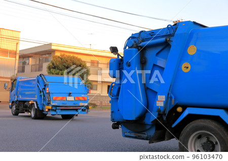垃圾車(垃圾車)圖片 垃圾車(垃圾車)圖片 96103470