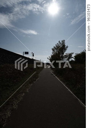 riverbed cycling road 96103473