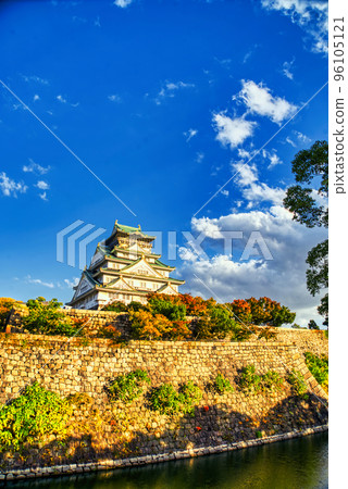 大阪城在黃金時段閃耀 96105121