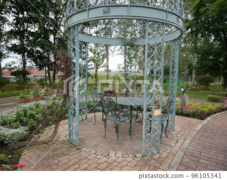 sweet peer garden 96105341