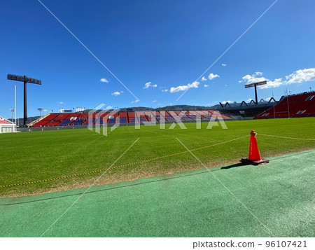 Higashi Osaka City Hanazono Rugby Stadium 96107421