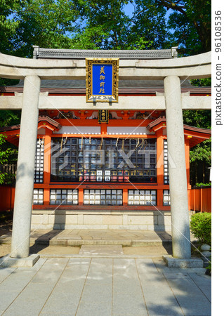 Beautiful Gozensha Shrine at Yasaka Shrine in Kyoto Beautiful Gozensha Shrine at Yasaka Shrine in Kyoto 96108536