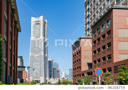 [神奈川縣]秋天的橫濱港未來 96108759