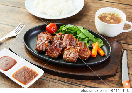 Cut Steak Beef Steak Diced Steak Japanese Wagyu Beef Steak Cut Steak Beef Steak Diced Steak Japanese Wagyu Beef Steak 96111548