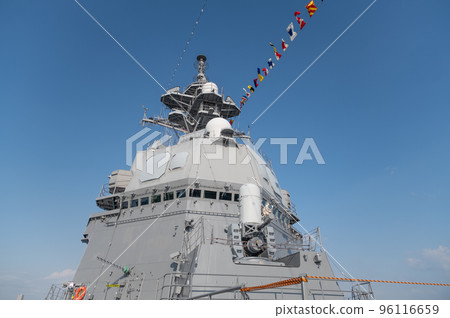 Maritime Self-Defense Force Escort Ship Shiranui 96116659