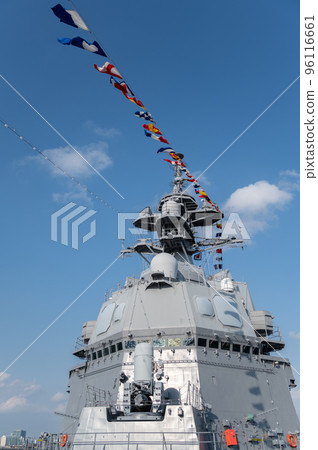 Maritime Self-Defense Force Escort Ship Shiranui 96116661