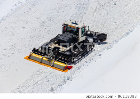 Snowcat, machine for snow removal, preparation ski trails, snow groomer Snowcat, machine for snow removal, preparation ski trails, snow groomer 96118388