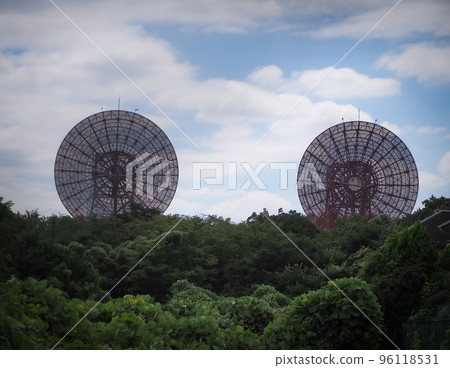 Radar after the Fuchu US military base Radar after the Fuchu US military base 96118531