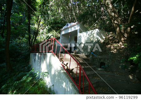 橫須賀市橋水巴圖觀音堂 橫須賀市橋水巴圖觀音堂 96119299