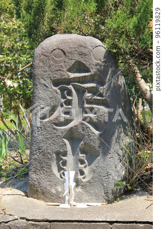 甲心紀念碑(甲心塔/甲心土墩) 甲心紀念碑(甲心塔/甲心土墩) 96119829