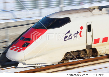 Tohoku Shinkansen in Winter: East-i (Comprehensive Electric Tramway Test Vehicle) 96119959
