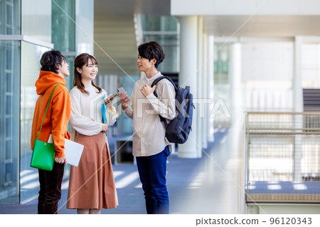 男女大學生 96120343