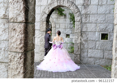 婚紗彩裙&燕尾服，婚紗攝影外景拍攝 96122157