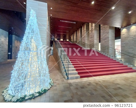 Unmanned stairs in Osaka Festival Hall at Christmas Unmanned stairs in Osaka Festival Hall at Christmas 96123721
