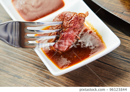 切牛排 牛排 牛排丁 日本和牛牛排 96123844