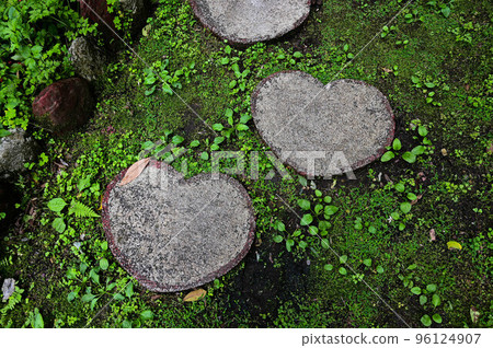 愛心石頭走走走石樓 96124907