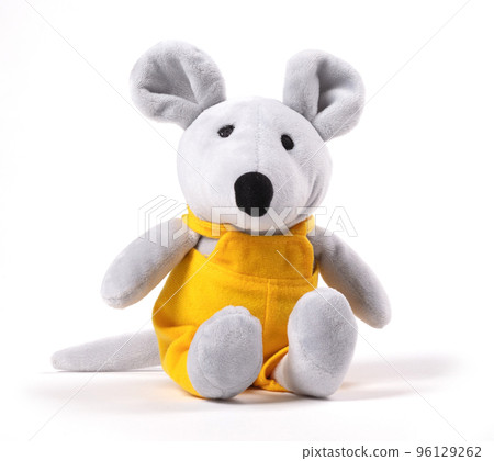 Pluche toy mouse, isolated on white 96129262