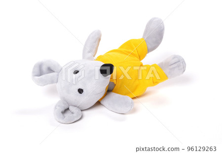 Pluche toy mouse, isolated on white Pluche toy mouse, isolated on white 96129263