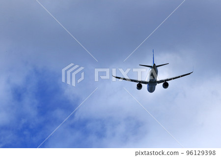 Osaka International Airport Passenger plane take off Inagawa embankment Osaka International Airport Passenger plane take off Inagawa embankment 96129398