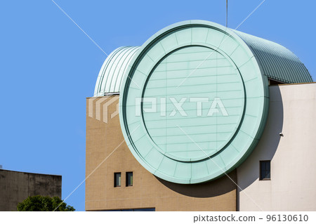 The mint museum's characteristic circular exterior 96130610