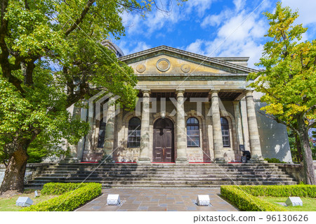 Former Sakuranomiya Public Hall shines against the clear blue sky of autumn 96130626