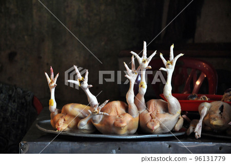 Fresh chickens in a meat market Fresh chickens in a meat market 96131779