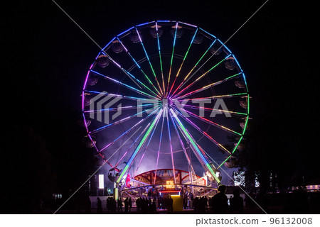 Giant ferris wheel Giant ferris wheel 96132008