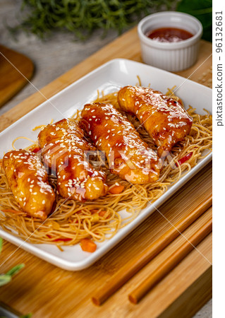 Crispy chicken tenders 96132681