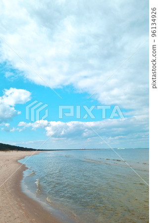 Beautiful view of the sea coast on a sunny day. 96134926