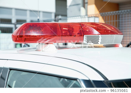 警察形象巡邏車上的紅燈 警察形象巡邏車上的紅燈 96135081