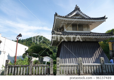 Konpiragu神社是位於山上的神社。 96137489