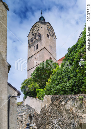 Frauenbergkirche, Krems an der Donau, Austria Frauenbergkirche, Krems an der Donau, Austria 96137746