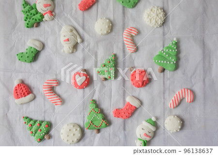 Christmas decorated handmade marshmallow top view on the table 96138637