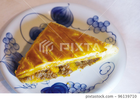 freshly made pumpkin pie freshly made pumpkin pie 96139710