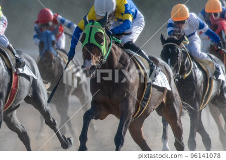 賽馬風光 賽馬風光 96141078