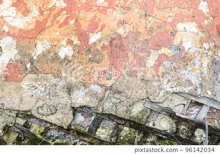 plaster defect on the wall multicolor 96142034