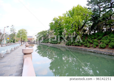 北側附近的駿浦城公園 北側附近的駿浦城公園 96142251