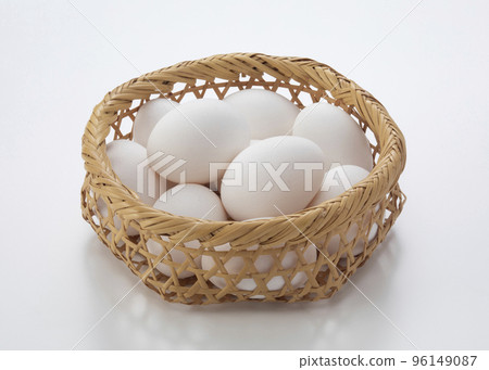 10個生雞蛋 96149087