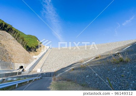 《福岡縣》小石原川大壩(朝倉令和湖)朝倉市 《福岡縣》小石原川大壩(朝倉令和湖)朝倉市 96149312