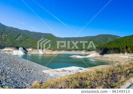 《福岡縣》小石原川大壩（朝倉令和湖）朝倉市 96149313