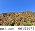 A mountain dyed in gold 96153975