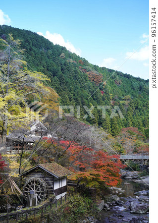 Watermill and autumn leaves Watermill and autumn leaves 96157414