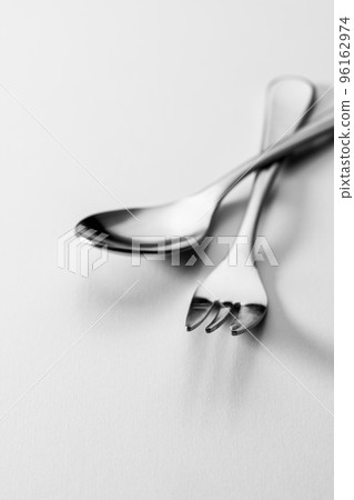 Spoons and forks Spoons and forks 96162974