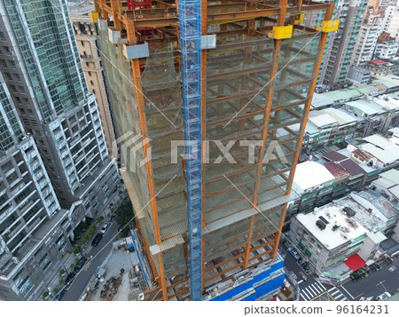 Steel building 96164231