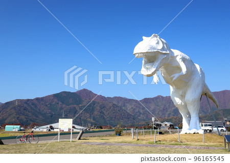 Echizen Katsuyama White Zaurus (Katsuyama City, Fukui Prefecture) 96165545