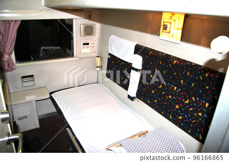 臥舖特快包廂單人房 臥舖特快包廂單人房 96166865