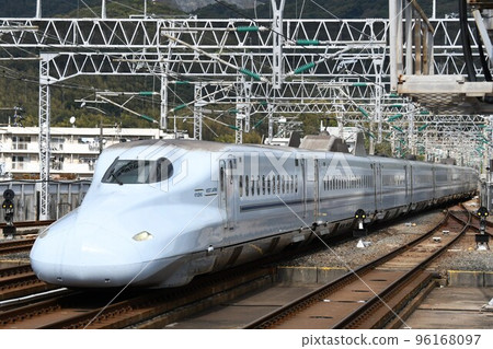 N700 series 7000 series Mizuho on the Sanyo Shinkansen N700 series 7000 series Mizuho on the Sanyo Shinkansen 96168097